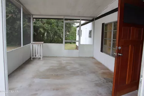 105 Cedar St, Edgewater, FL 32141 photo 7