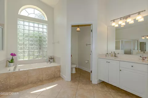 1410 Regal Pointe Ln, Ormond Beach, FL 32174 photo 21