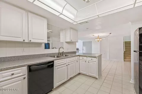 618 Main Trl, Ormond Beach, FL 32174 photo 6