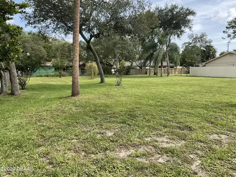 15 Whippoorwill Ln, Ormond Beach, FL 32174 photo 2