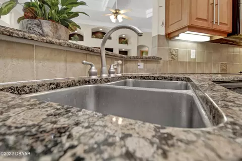119 Squirrel Ln, Ormond Beach, FL 32174 photo 8