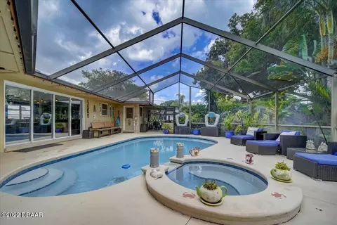 106 Treasure Ln, Ormond Beach, FL 32176 photo 6