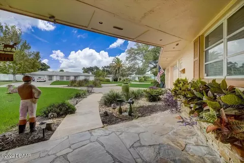 106 Treasure Ln, Ormond Beach, FL 32176 photo 8