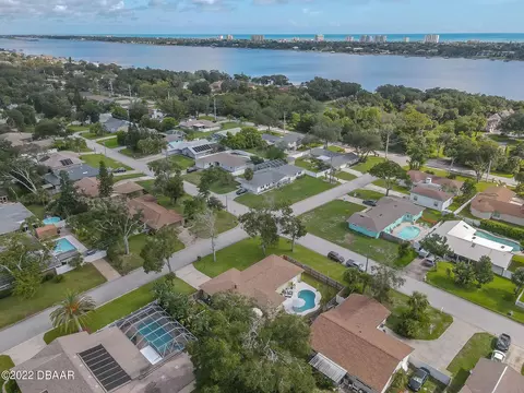 16 Woodridge Dr, Ormond Beach, FL 32174 photo 44