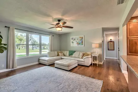 16 Woodridge Dr, Ormond Beach, FL 32174 photo 6