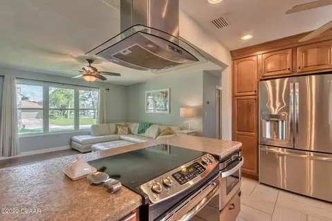 16 Woodridge Dr, Ormond Beach, FL 32174 photo 10