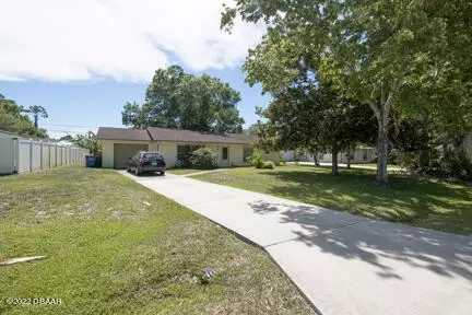 2928 Umbrella Tree Dr, Edgewater, FL 32141 photo 2