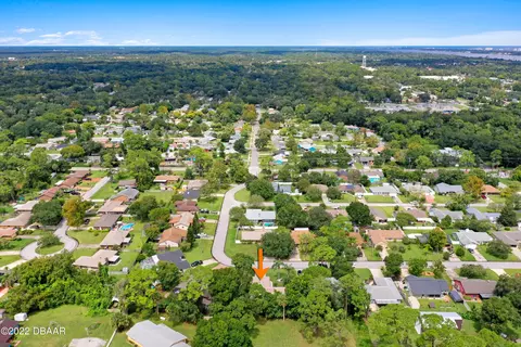 18 Charleston Sq, Ormond Beach, FL 32174 photo 3