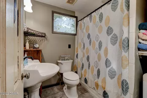 78 Lincoln Ave, Ormond Beach, FL 32174 photo 9