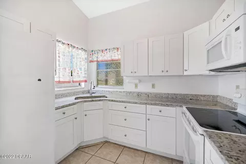 11 Trina St, Ormond Beach, FL 32174 photo 5