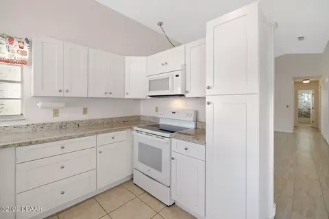 11 Trina St, Ormond Beach, FL 32174 photo 4