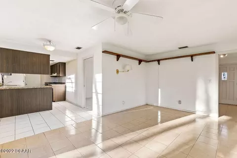 728 N Ridgewood Ave, Ormond Beach, FL 32174 photo 6