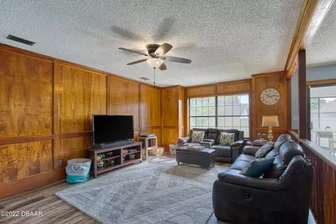 17 Southern Pine Trl, Ormond Beach, FL 32174 photo 4