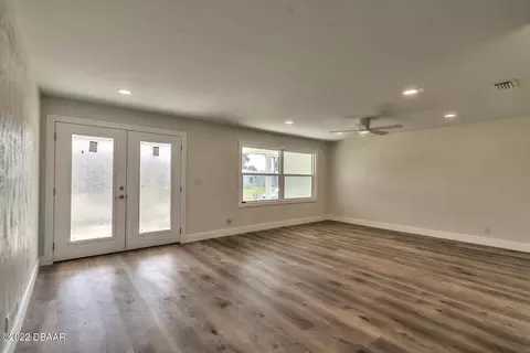 21 Sunny Beach Dr, Ormond Beach, FL 32176 photo 6