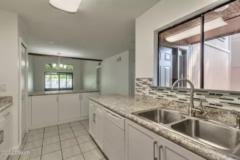41 Park Pl, Ormond Beach, FL 32174 photo 10