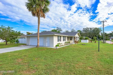 11 Woodridge Dr, Ormond Beach, FL 32174 photo 4
