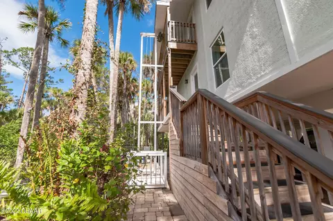 345 Putnam Ave, Ormond Beach, FL 32174 photo 5