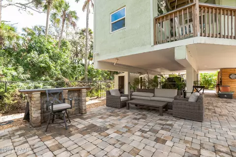 345 Putnam Ave, Ormond Beach, FL 32174 photo 4