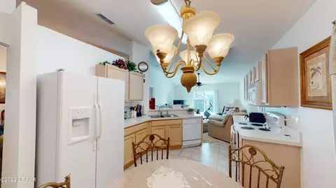 228 Oak Branch Dr, Edgewater, FL 32141 photo 3