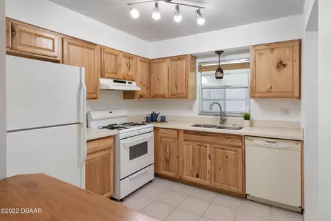 1816 Hope Dr, Ormond Beach, FL 32174 photo 4
