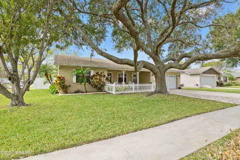 15 Aaron Cir, Ormond Beach, FL 32174 photo 2