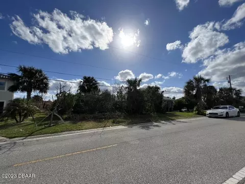 136 Capri Dr, Ormond Beach, FL 32176 photo 4
