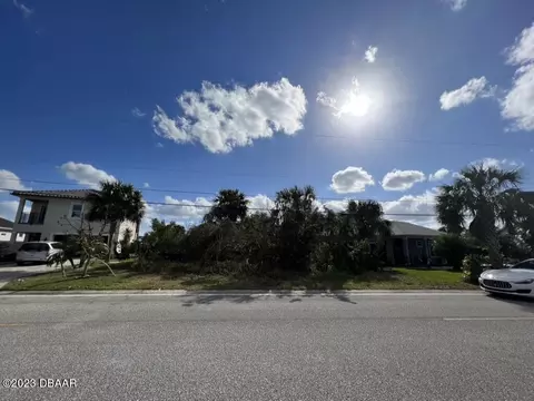 136 Capri Dr, Ormond Beach, FL 32176 photo 6