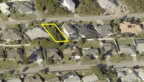 136 Capri Dr, Ormond Beach, FL 32176 photo 1