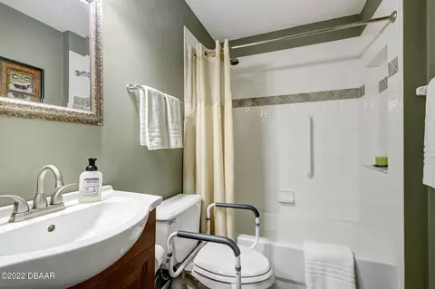 32 Reflections Village Dr, Ormond Beach, FL 32174 photo 28
