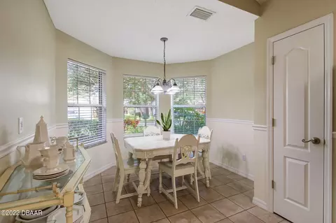 32 Reflections Village Dr, Ormond Beach, FL 32174 photo 10