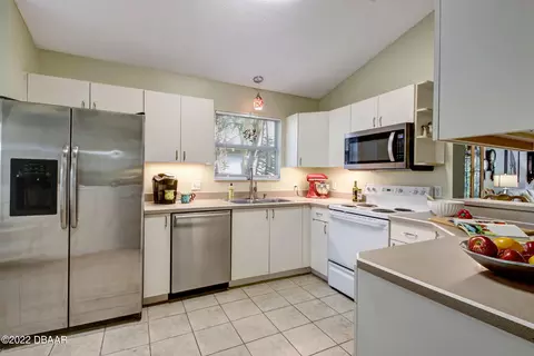 32 Reflections Village Dr, Ormond Beach, FL 32174 photo 7