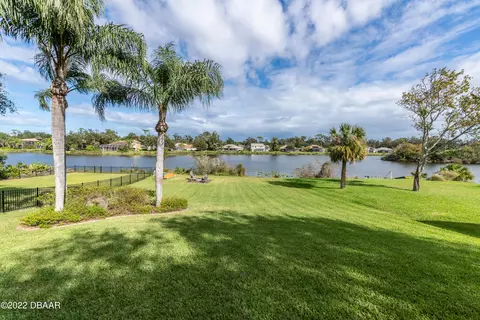 35 Lakecliff Dr, Ormond Beach, FL 32174 photo 5