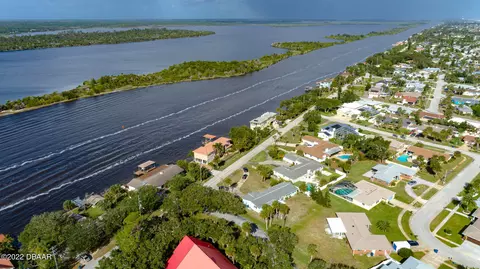 2261 John Anderson Dr, Ormond Beach, FL 32176 photo 8