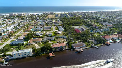 2261 John Anderson Dr, Ormond Beach, FL 32176 photo 4