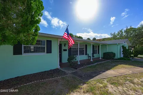 2261 John Anderson Dr, Ormond Beach, FL 32176 photo 1