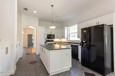 3045 Monaghan Dr, Ormond Beach, FL 32174 photo 4