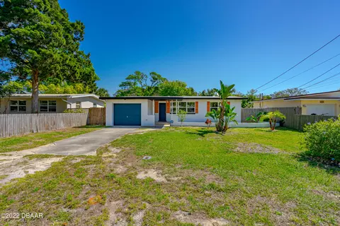 417 Mcintosh Rd, Ormond Beach, FL 32174 photo 2