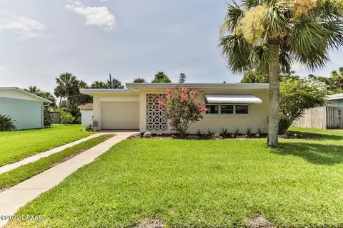 176 Magnolia Dr, Ormond Beach, FL 32176 photo 1