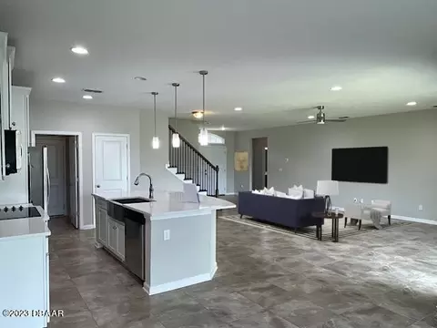 211 Meadow Crossing Dr, Saint Augustine, FL 32086 photo 4
