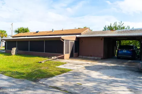 100 Douglas St, Edgewater, FL 32141 photo 4