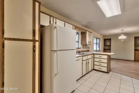 2515 Unity Tree Dr, Edgewater, FL 32141 photo 9