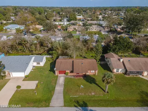 2515 Unity Tree Dr, Edgewater, FL 32141 photo 2