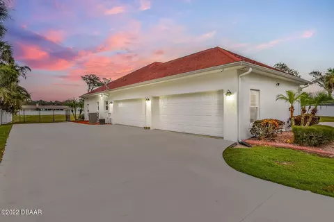 31 Amsden Rd, Ormond Beach, FL 32176 photo 3
