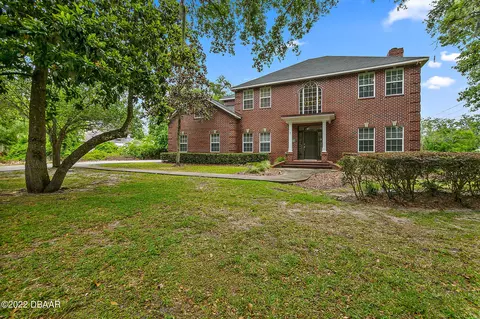 1 Moss Point Dr, Ormond Beach, FL 32174 photo 1