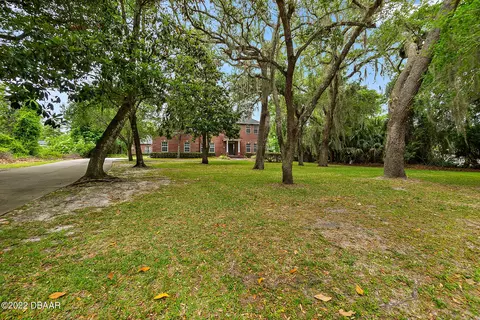 1 Moss Point Dr, Ormond Beach, FL 32174 photo 2