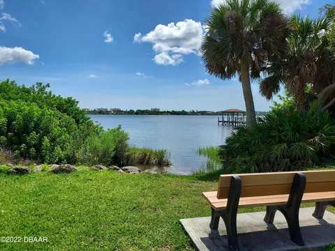 10 Bridget Ter, Ormond Beach, FL 32174 photo 2