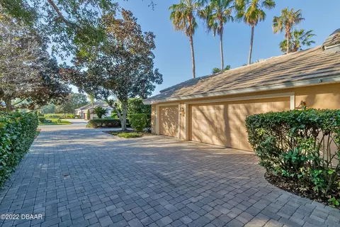 1055 Hampstead Ln, Ormond Beach, FL 32174 photo 6
