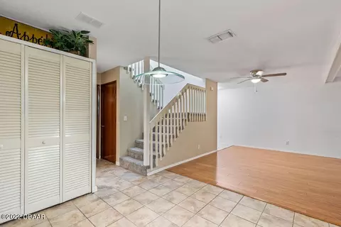 22 Park Pl, Ormond Beach, FL 32174 photo 7