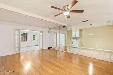 22 Park Pl, Ormond Beach, FL 32174 photo 3