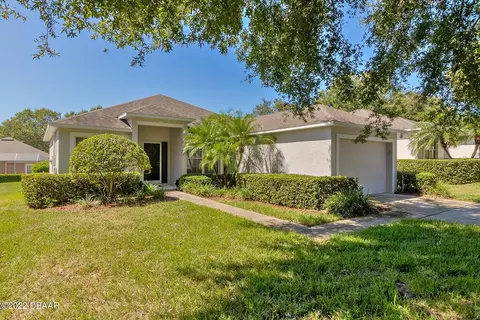 3574 Eversholt St, Clermont, FL 34711 photo 2